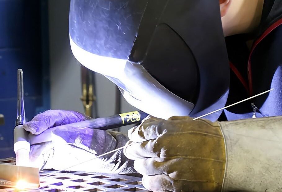 What is ‘ARC Welding’? Indian Welders Welfare Association